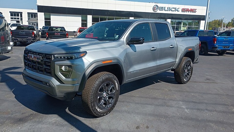 2023 GMC Canyon