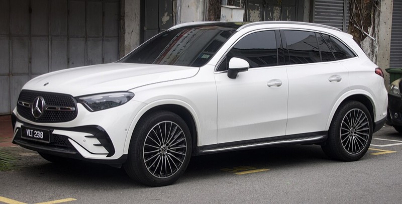 2023 Mercedes-Benz GLC
